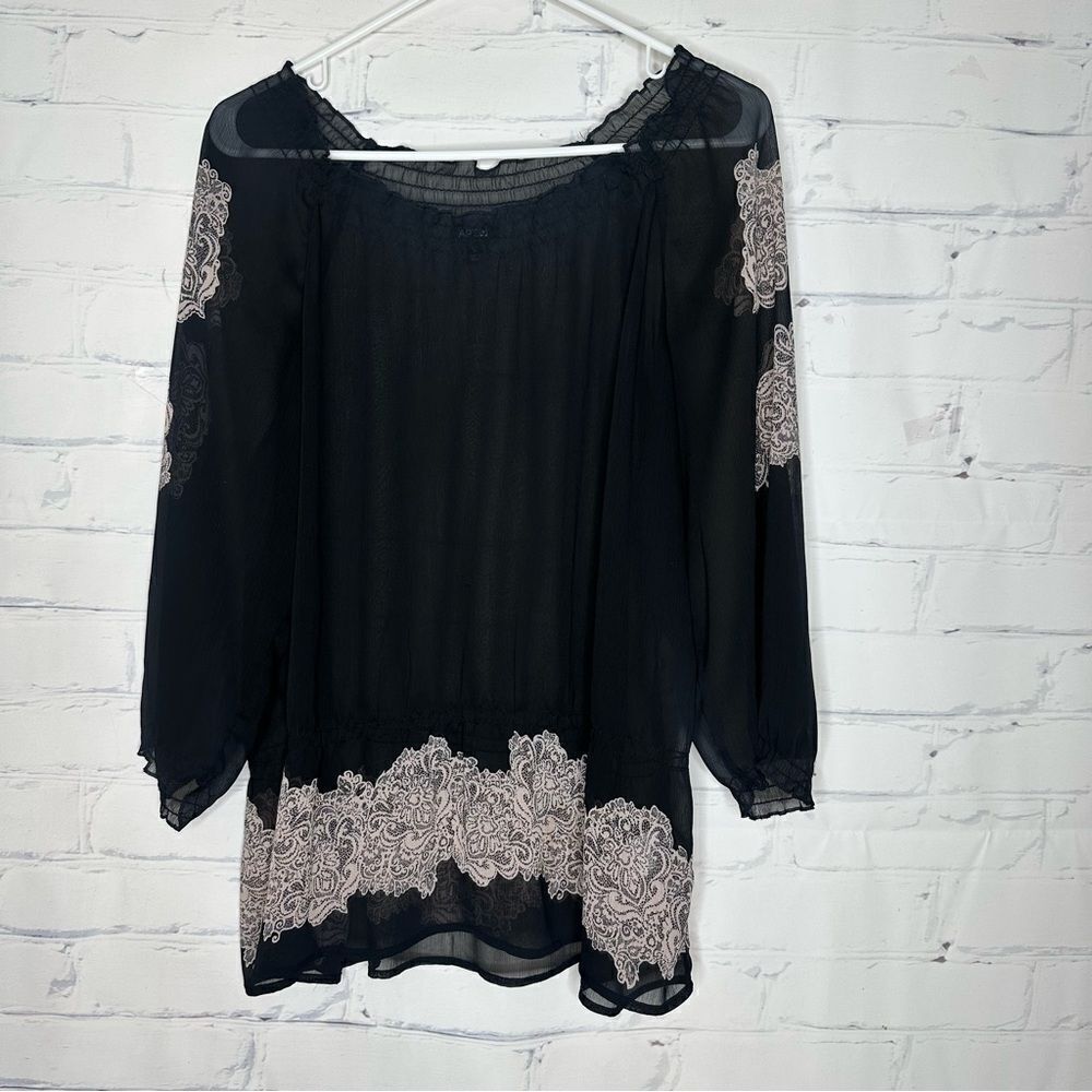 Apt 9 black sheer large top